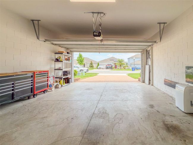 Garage | Image 67