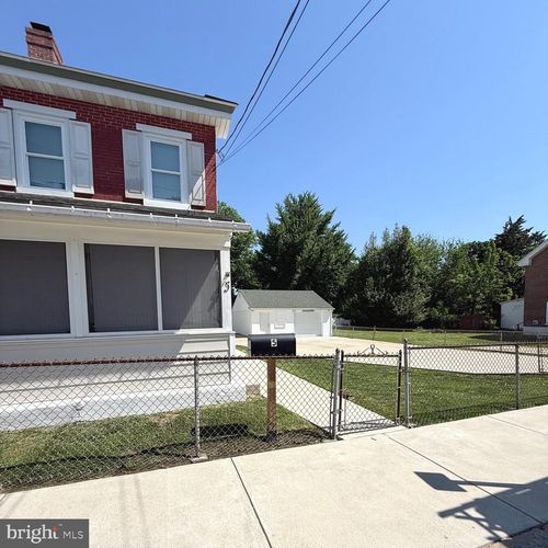 5 3rd St, BROOKHAVEN, PA, 19015-2416 | Card Image