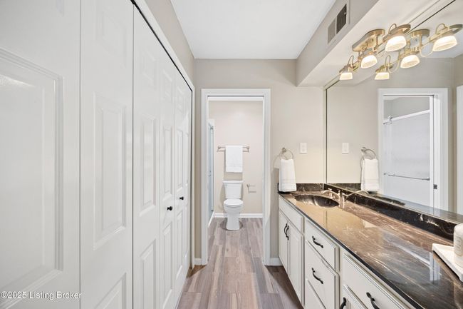 203 - 1600 Gardiner Ln, Condo with 2 bedrooms, 2 bathrooms and null parking in Louisville KY | Image 19