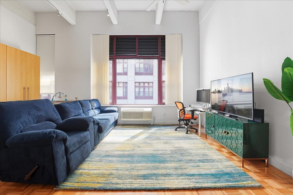 Residential Lease in Hoboken 3