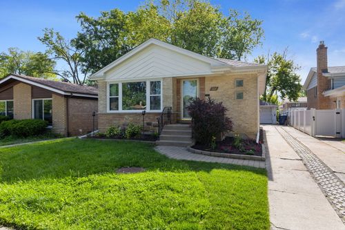604 Lavergne Ave, Wilmette, IL, 60091-2026 | Card Image