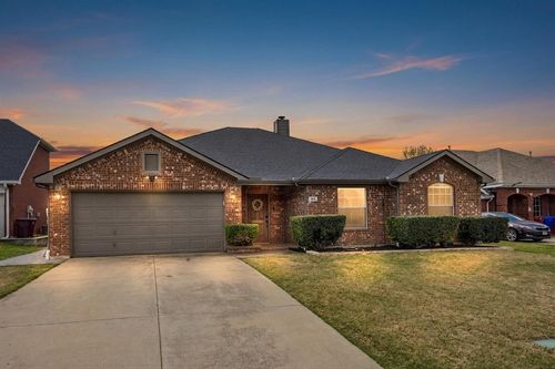 413 Highview Cir, Royse City, TX, 75189-8245 | Card Image
