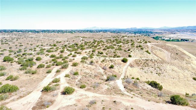 6800 Arrowhead Lake Rd, Home with 0 bedrooms, 0 bathrooms and null parking in Hesperia CA | Image 21