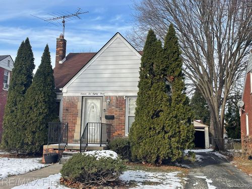 16283 Carlisle St, Detroit, MI, 48205-1409 | Card Image