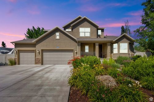379 S 375 E, Pleasant Grove, UT, 84062-3744 | Card Image