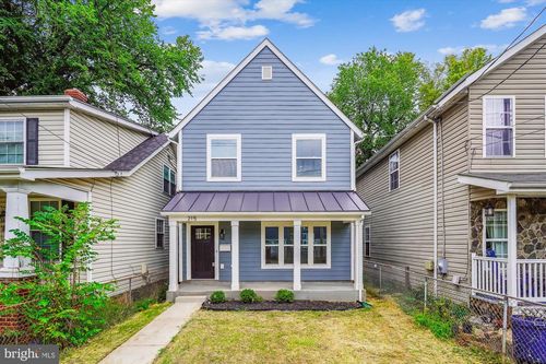 215 Mckinney St, FREDERICKSBURG, VA, 22401-7122 | Card Image