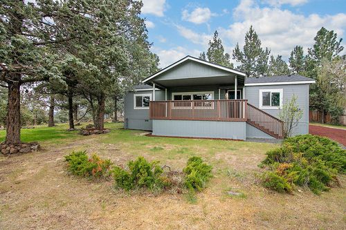 8361 Sw High Cone Dr, Terrebonne, OR, 97760-5214 | Card Image