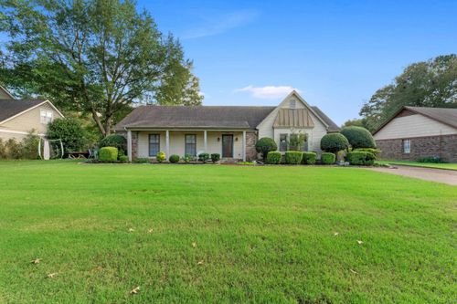 8671 Pine Needle Dr, Germantown, TN, 38139-4433 | Card Image