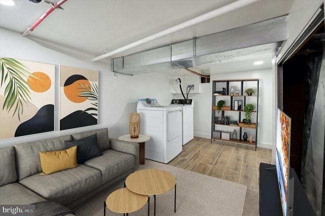 107 W Thompson St, Home with 0 bedrooms, 0 bathrooms and null parking in PHILADELPHIA PA | Image 9