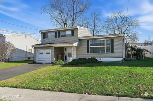 52 Gaub Rd, Old Bridge, NJ, 08857-2261 | Card Image