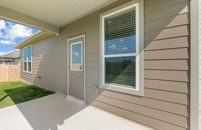 501 Madelines Meadow Ln, House other with 4 bedrooms, 2 bathrooms and 2 parking in Georgetown TX | Image 16