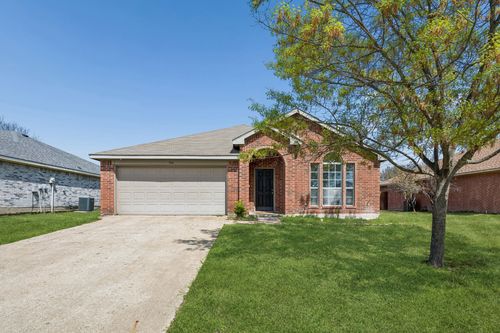 704 Mackenzie Dr, Royse City, TX, 75189-3597 | Card Image