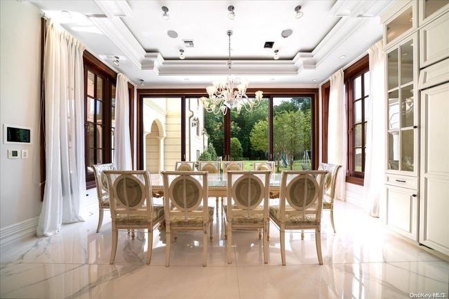 Breakfast Room | Image 8