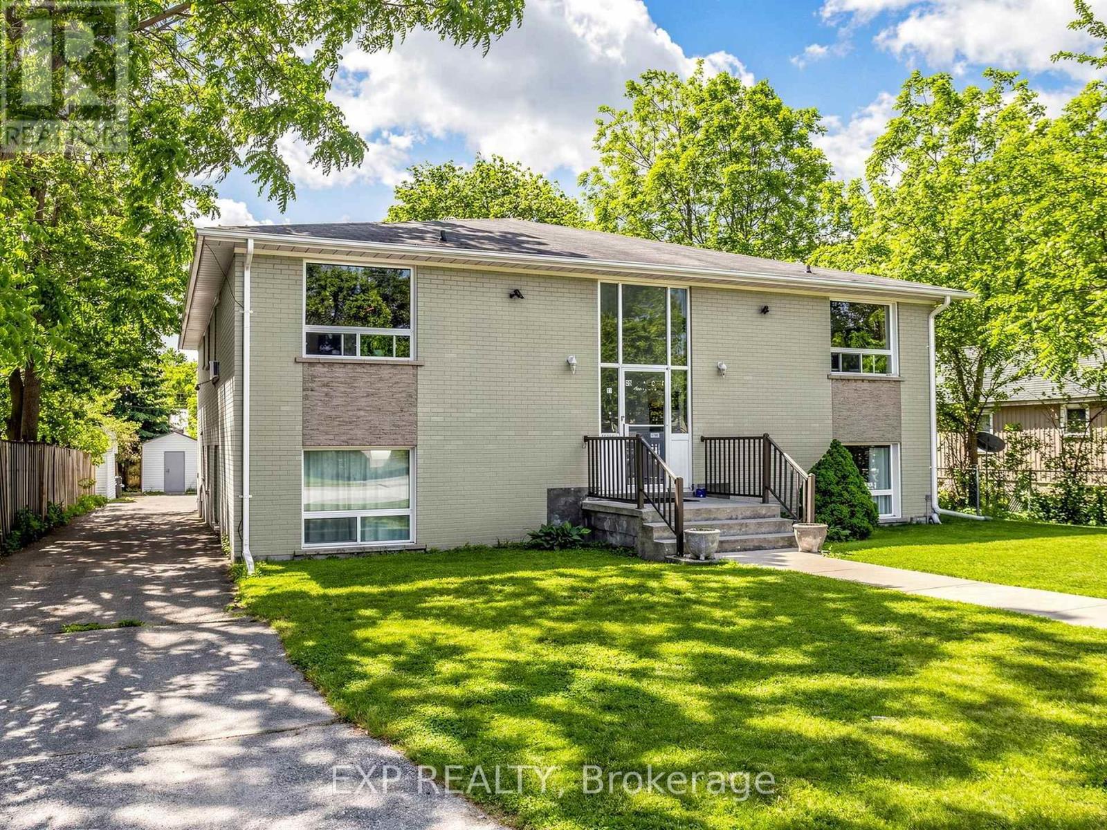 Residential Income in Barrie (Queen's Park) 2
