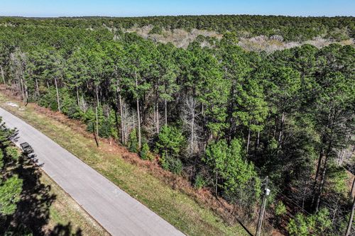 76 Wagon Pass Dr, Huntsville, TX, 77340 | Card Image