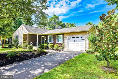 3 Brookdale Ct, WHITING, NJ, 08759-3263 | Card Image