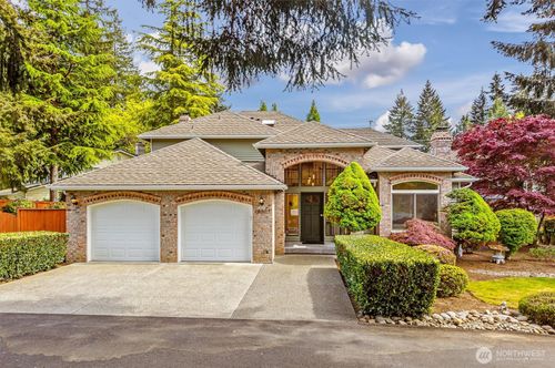 18501 28th Ave Se, Bothell, WA, 98012-8817 | Card Image