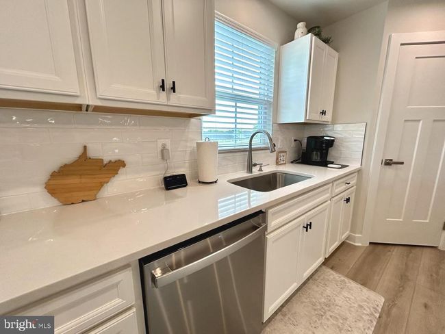 17 Perspective Pl, House other with 3 bedrooms, 3 bathrooms and null parking in HEDGESVILLE WV | Image 18
