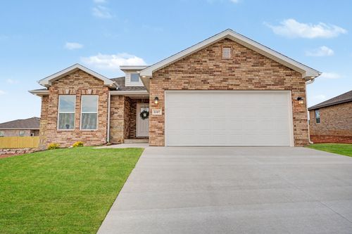 1107 W Jay St, Ozark, MO, 65721 | Card Image