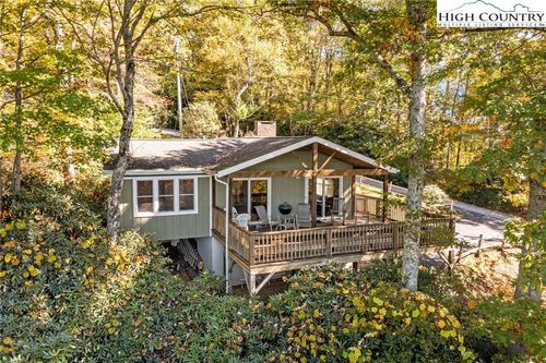 265 Dameron Dr, Blowing Rock, NC, 28605-6410 | Card Image