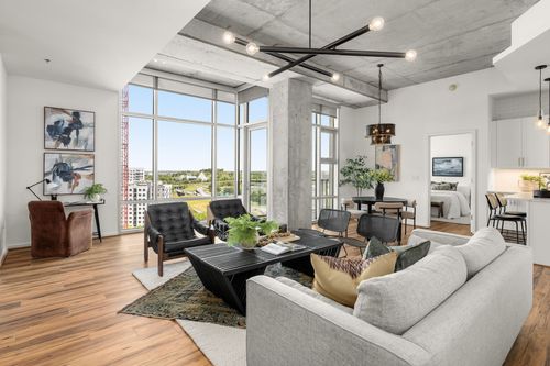 1110-700 12th Ave S, Nashville, TN, 37203-3431 | Card Image