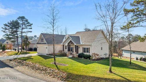 304 Elokwa Ln, Loudon, TN, 37774-3063 | Card Image