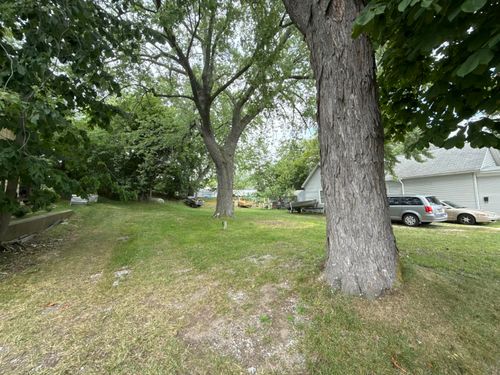 150 Monroe St, Manistee, MI, 49660-1247 | Card Image