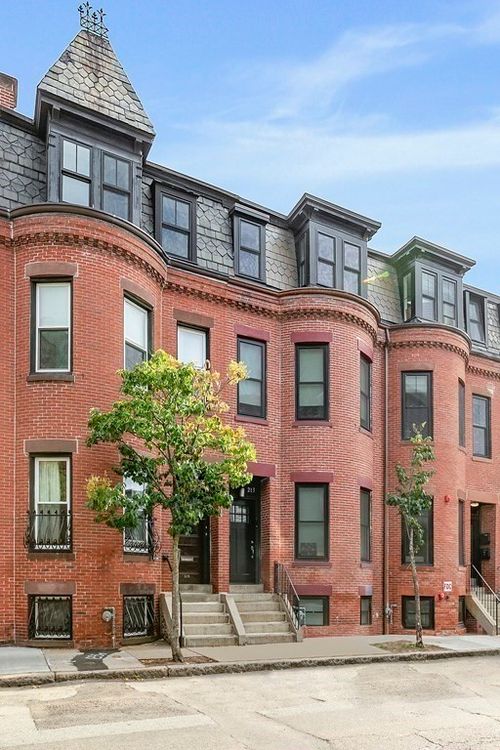 2-213 Green St, Cambridge, MA, 02139-4039 | Card Image