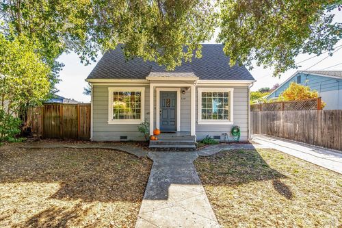  11th Street, Santa Rosa, CA, 95401 | Card Image