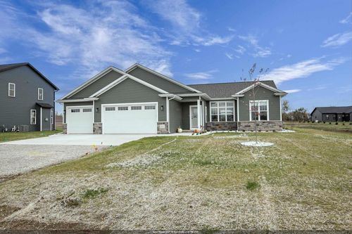 N8034 Oakwood Drive, Sherwood, WI, 54169 | Card Image