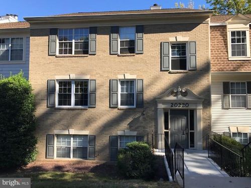 302-20220 Shipley Ter, GERMANTOWN, MD, 20874-3723 | Card Image
