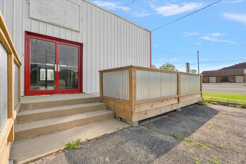 17648 Us Highway 12, New Buffalo, MI, 49117-9714 | Card Image