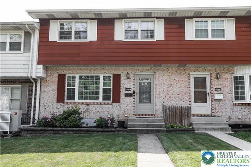 310 Minor St, Emmaus, PA, 18049-3930 | Card Image