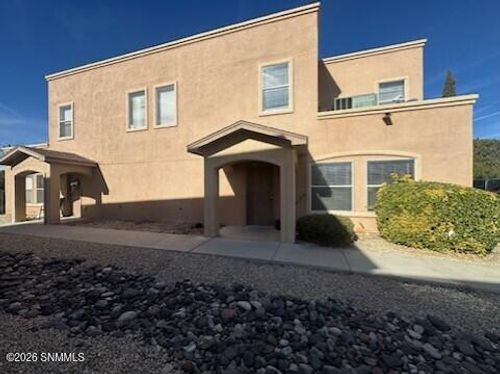 apt-a-1595 Carrillo Ct, Las Cruces, NM, 88001-1820 | Card Image