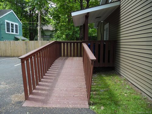 19 Prince St, Monticello, NY, 12701-1909 | Card Image