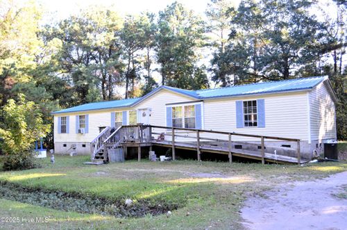 102 Sand Dollar Ct, Beaufort, NC, 28516-7673 | Card Image