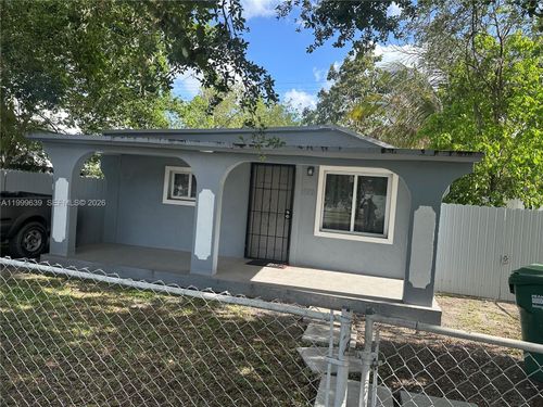 1790 Nw 112th St, Miami, FL, 33167-3533 | Card Image