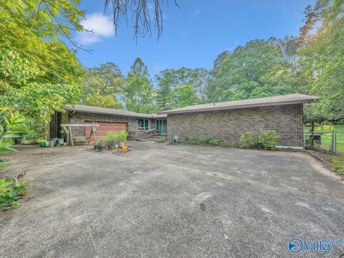 611 Tupelo Pike, Scottsboro, AL, 35768-3901 | Card Image