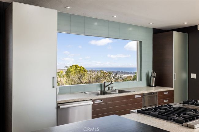 5 Old Ranch Rd, House other with 6 bedrooms, 8 bathrooms and 3 parking in Laguna Niguel CA | Image 11