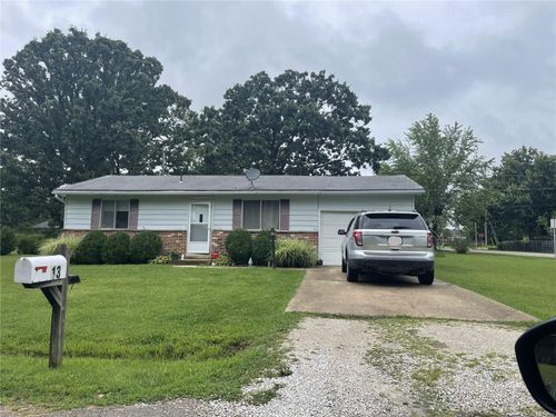 13 Terry Lane, St James, MO, 65559 | Card Image