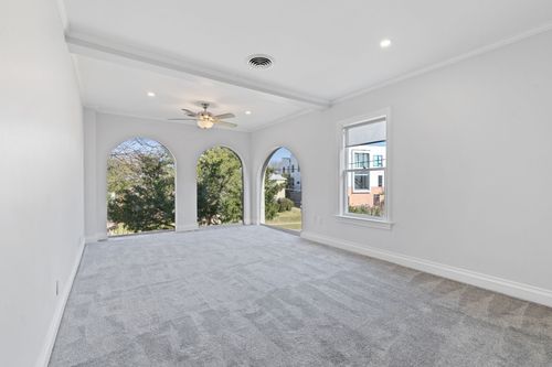 3900 Hawthorne Ave, Dallas, TX, 75219-2219 | Card Image