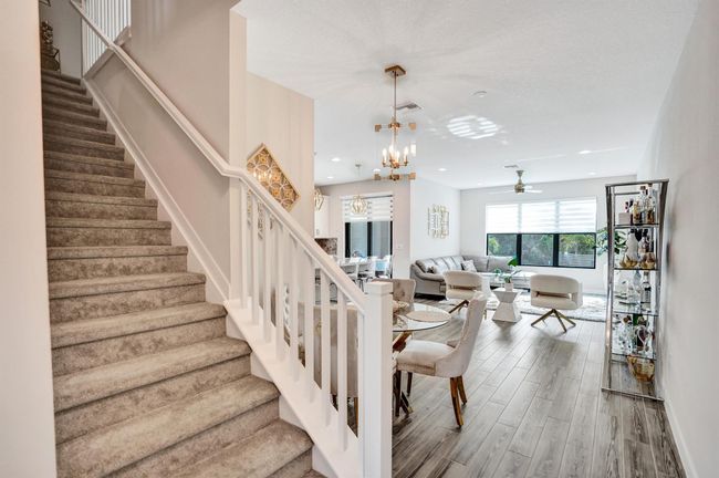 4412 Serpens Ln, Condo with 3 bedrooms, 3 bathrooms and null parking in Lake Worth FL | Image 6