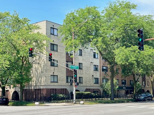 apt-203-6954 N Sheridan Rd, Chicago, IL, 60626-3541 | Card Image