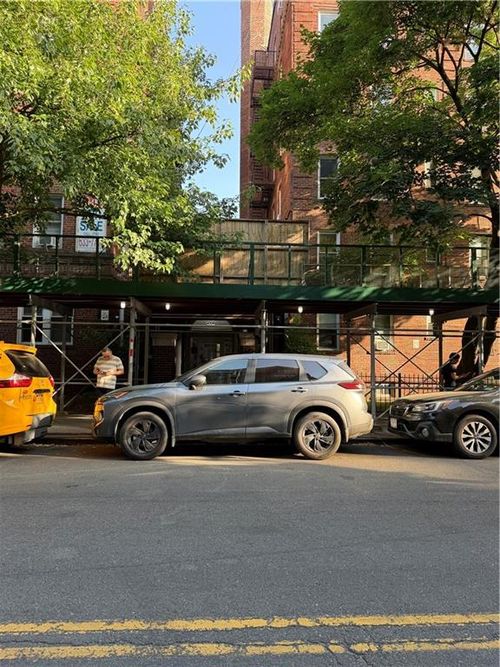 a17-1900 Quentin Rd, Brooklyn, NY, 11229-2300 | Card Image