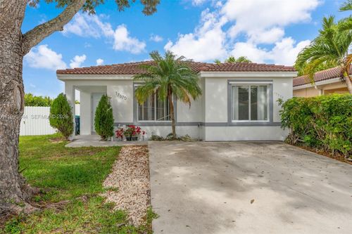 17570 Sw 142nd Ct, Miami, FL, 33177-2780 | Card Image