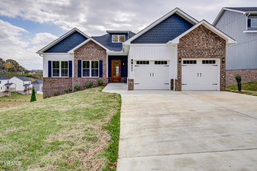 880 Granby Rd, Kingsport, TN, 37660-6929 | Card Image