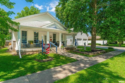 216 3rd St, Lincoln, IL, 62656-2607 | Card Image