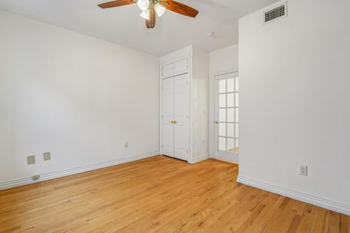 2r-815 Willow Ave, Hoboken, NJ, 07030-2922 | Card Image