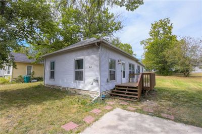 812 Chestnut Street, House other with 3 bedrooms, 1 bathrooms and null parking in Osawatomie KS | Image 3