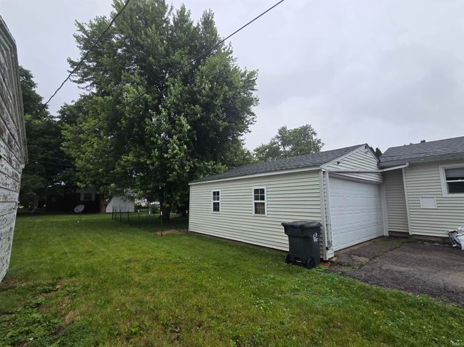 603 E 1 St St, House other with 2 bedrooms, 2 bathrooms and null parking in Fowler IN | Image 32